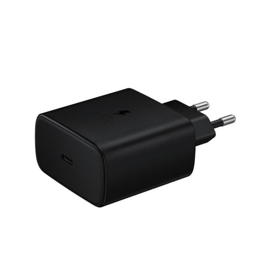 Adaptateur De Charge Super Fast Charge 45W – Noir